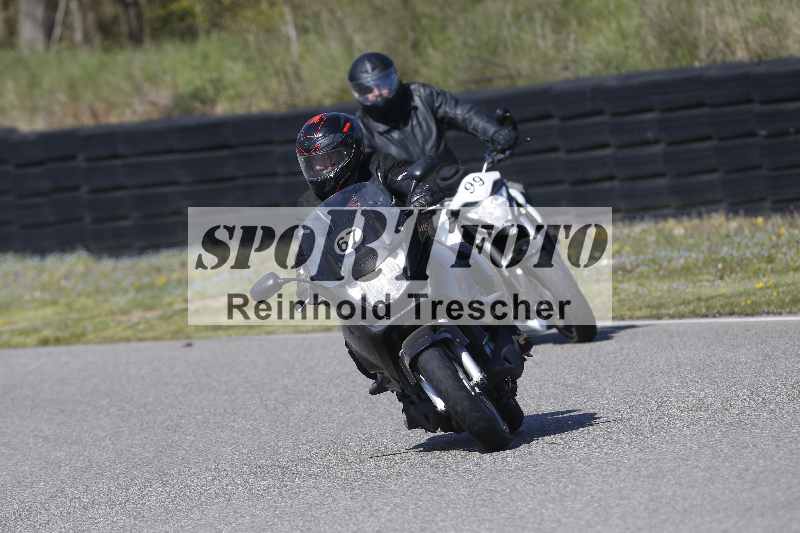 /01 02.04.2026 MAZ ADR/Gruppe gelb Gruppe gruen/67